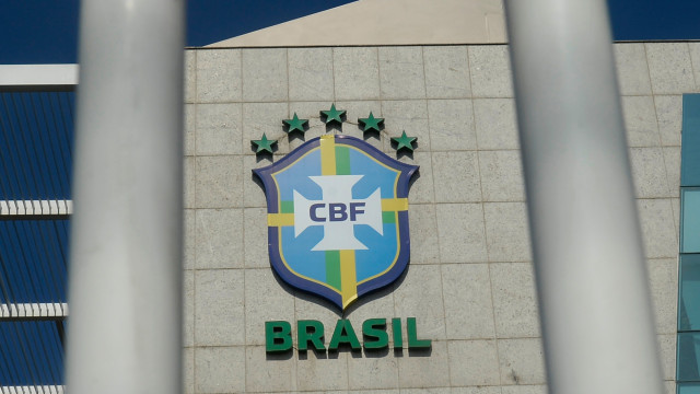 Flamengo anuncia saída de Juan para assumir cargo na seleção brasileira
