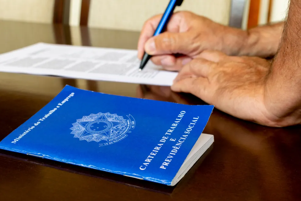 Campina cresce na geração de emprego e a Paraíba cai