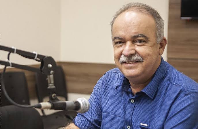 “E Romero é candidato? Eu não estou sabendo não” diz Inácio Falcão em entrevista