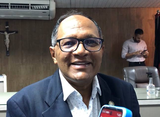 Presidente da CMCG defende união em torno do nome de Bruno Cunha Lima