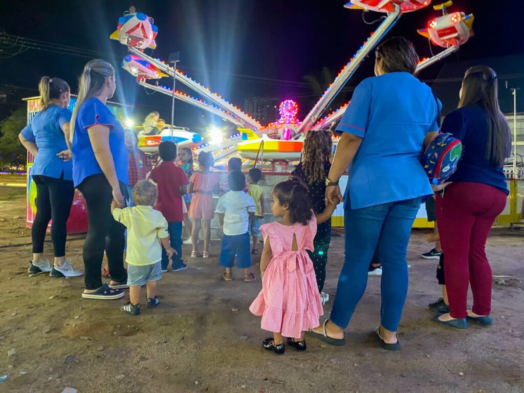 Prefeitura de Campina promove tarde de brincadeiras para crianças e adolescentes das Casas da Esperança