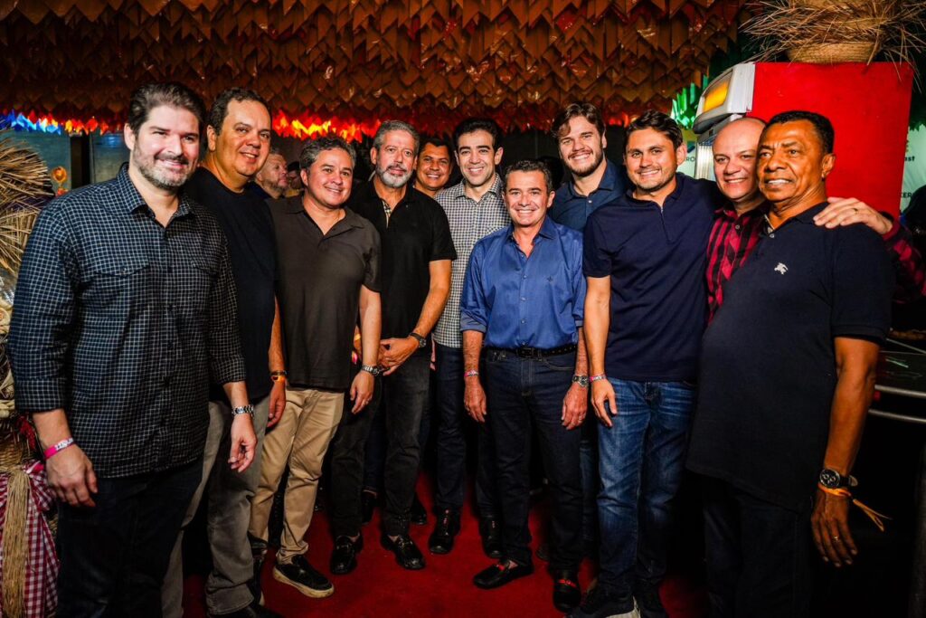 Arthur Lira dispara elogios ao Maior São João do Mundo: “Ambiente mais amplo, bem organizado”