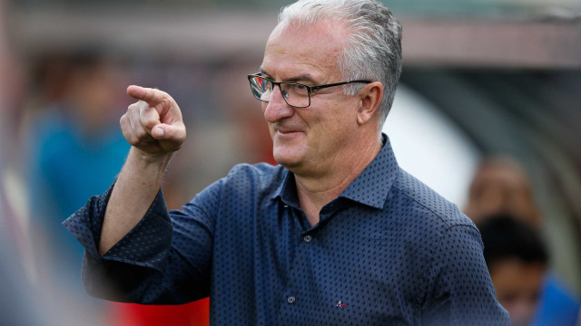 Seleção brasileira chega ao Texas e Dorival prepara time para pegar o México