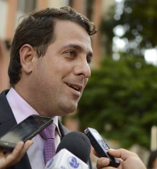 Presidente estadual do PSB critica novamente a estratégia de indefinição de Romero em Campina: “Eu nunca esperei por ele”