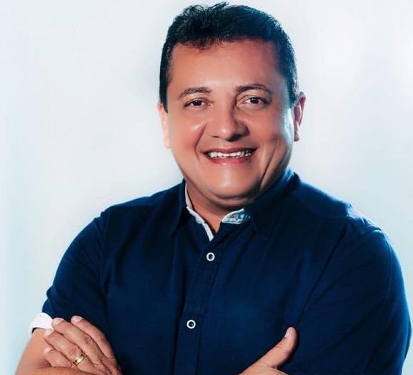 ATENTADO POLÍTICO: carro de pré-candidato a vereador aliado de Bruno Cunha Lima sofre atentado em Galante; Veja vídeo