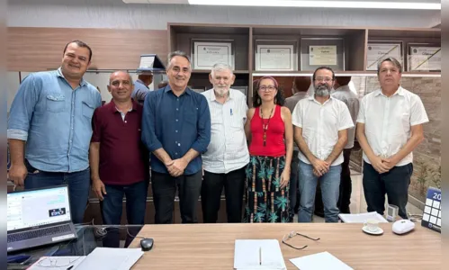 ALIANÇA FORMADA: PSOL retira candidatura e declara apoio a Cartaxo em João Pessoa