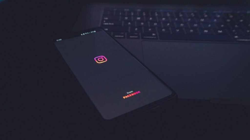 Meta vai liberar dados para pesquisas sobre saúde mental no Instagram