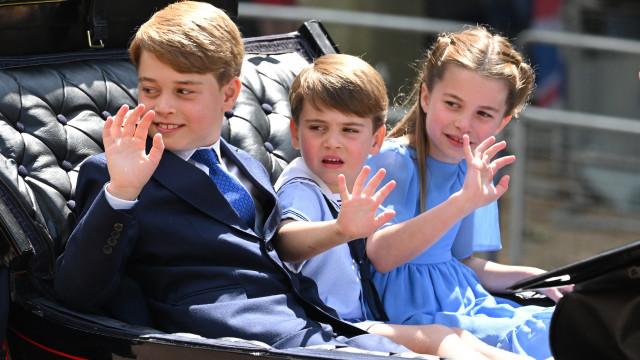 Veja o novo retrato oficial do príncipe George em celebração aos 11 anos