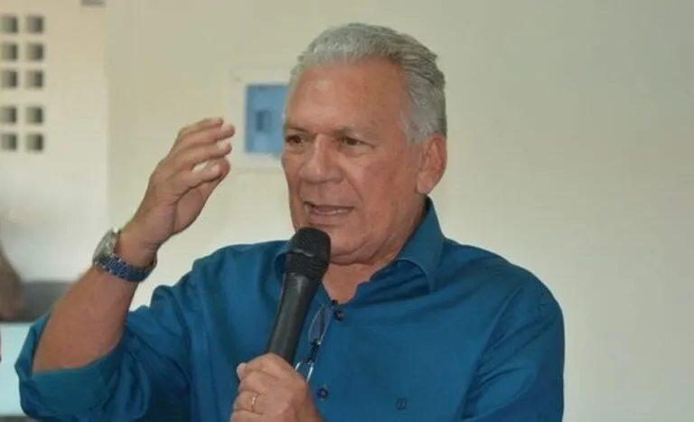 CAJAZEIRAS: Justiça condena Zé Aldemir a pagar R$ 30 mil em multa por propaganda contra Chico Mendes