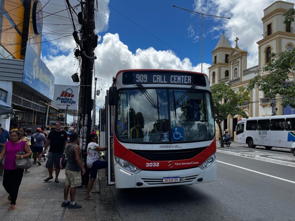 DIA DO COMERCIÁRIO: STTP define frota de ônibus para o feriado em Campina Grande