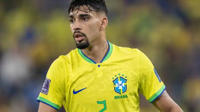 Paquetá decepciona em nova função e pode perder cadeira cativa na seleção