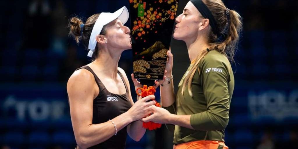 Luisa Stefani vence WTA 500 de Tóquio e leva 4º título na temporada